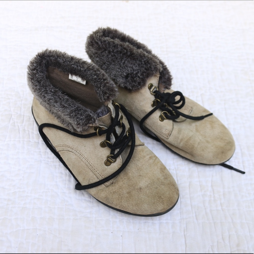 🦋 Cozy Winter Stylish Boots